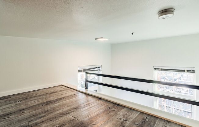 Studio, 1 bath, 190 sqft, $850, Unit 405