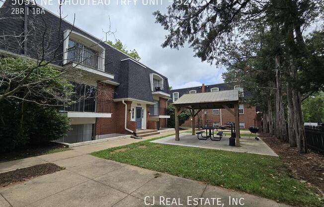 5031 NE CHOUTEAU TRFY