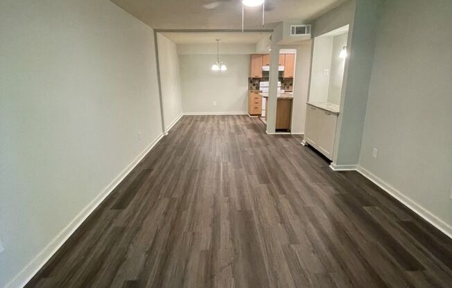 3 bd 1.5 ba Condo