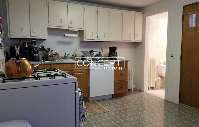 82 Sciarappa St.