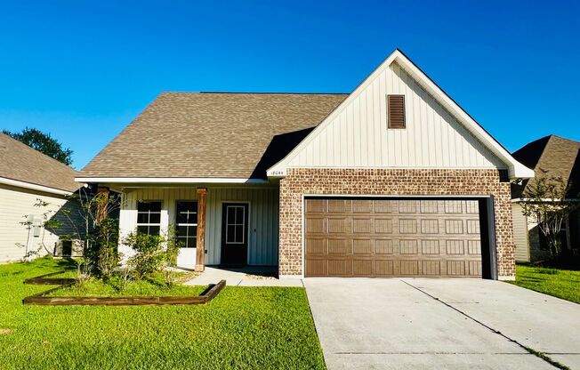 Modern 4-Bedroom 3-Bathroom Home in Prairieville, LA