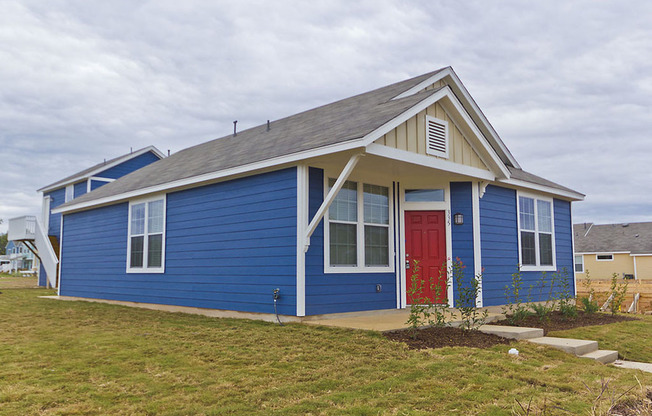 335 RACHEL ST