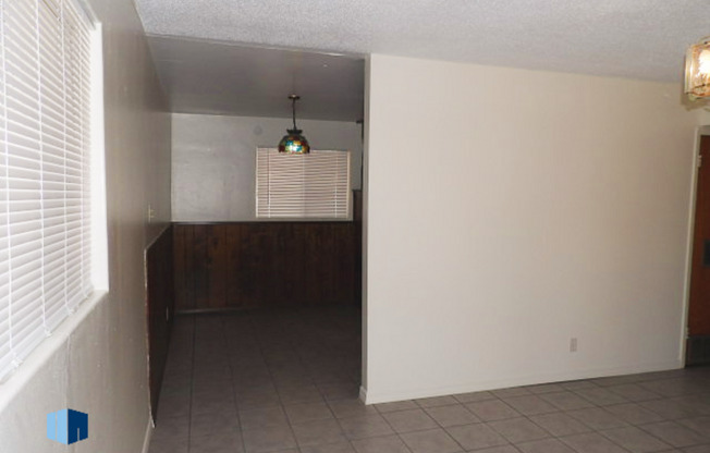 Lovely Move-in Home 3 bed 1 bath-Northeast El Paso