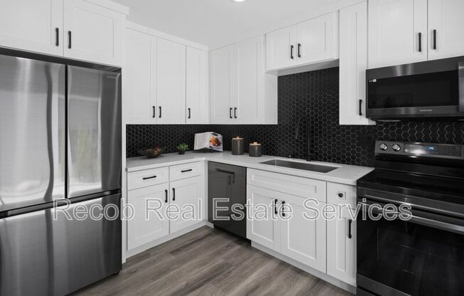 6634 6644 ROCKGLEN AVE