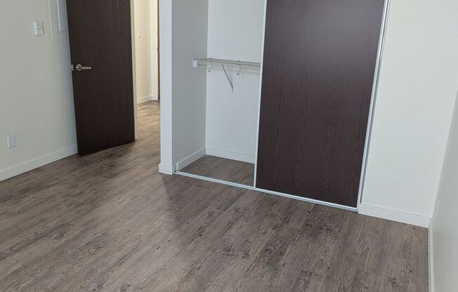 1 bed, 1 bath, 610 sqft, $1,695, Unit B106