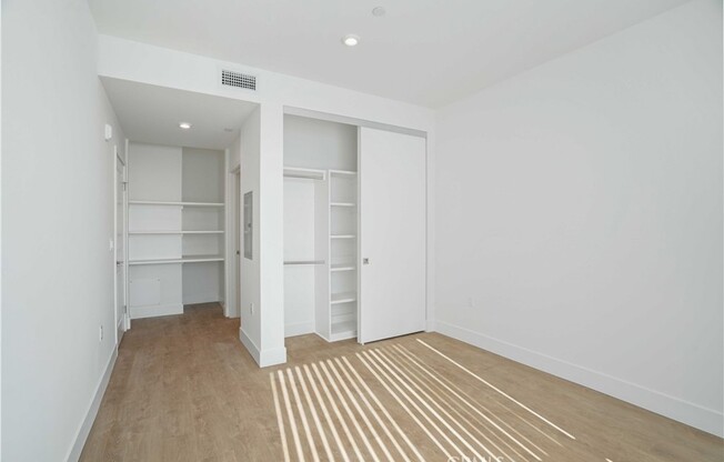 2 beds, 2 baths, 1,267 sqft, $2,665, Unit 410