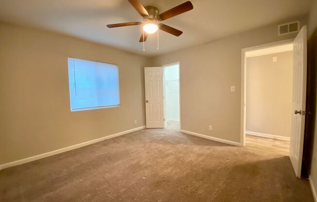 2 beds, 1 bath, 850 sqft, $1,470, Unit 497-D13