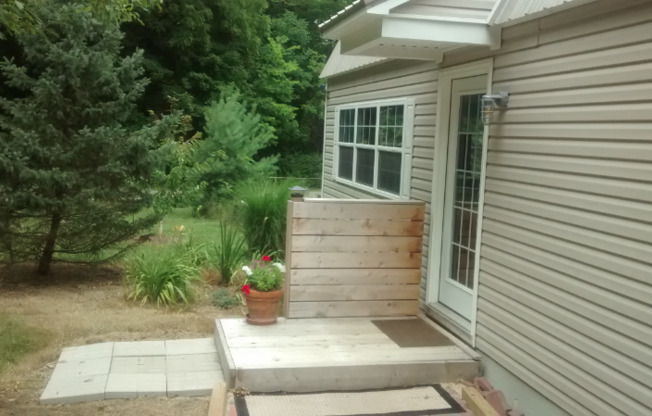 30 E KELLER HL RD