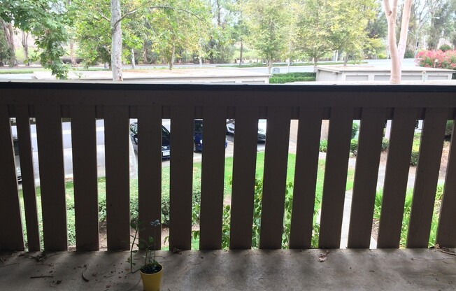 Spacious 1 Bedroom Unit in Pheasant Creek