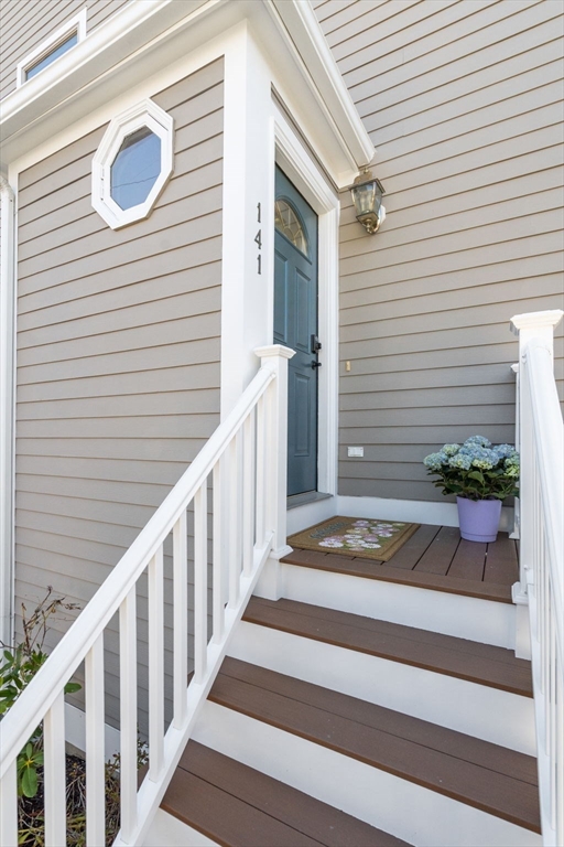 141 GROVERS AVE