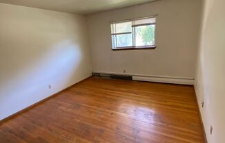 1 bed, 1 bath, $895