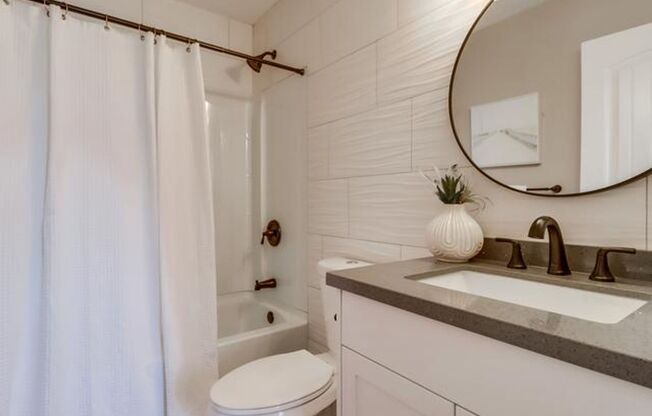 The Waverly Cottages