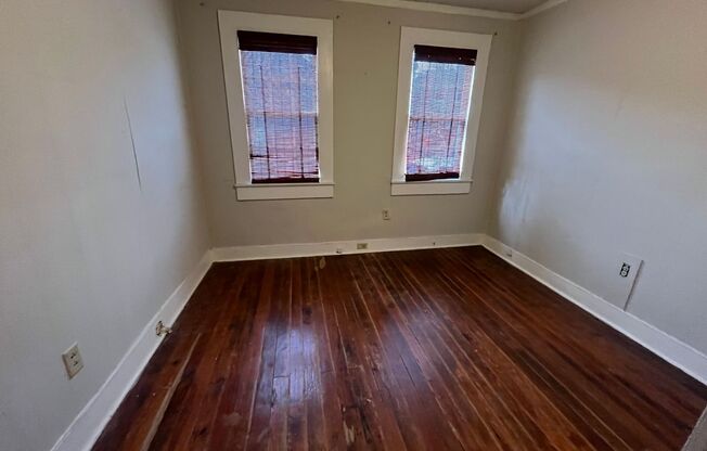 2 beds, 1 bath, $2,250