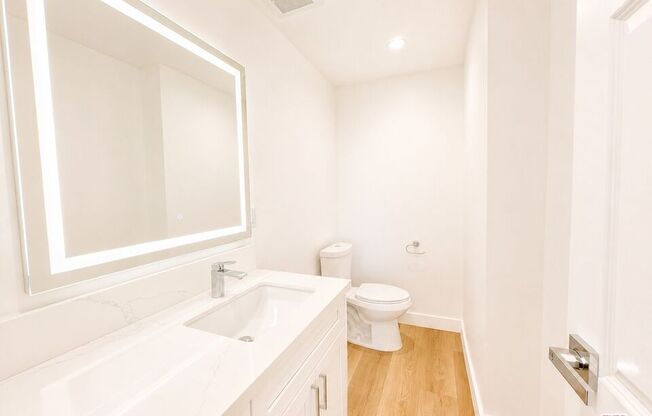 2 beds, 3.5 baths, 3,062 sqft, $10,000, Unit 1804