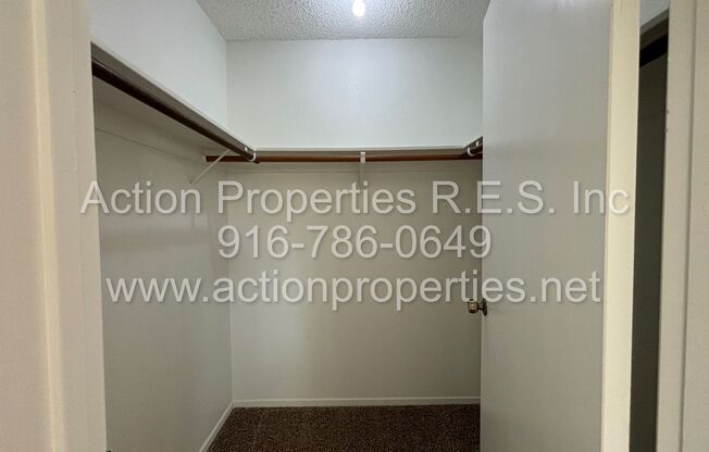 2 beds, 2 baths, $1,975