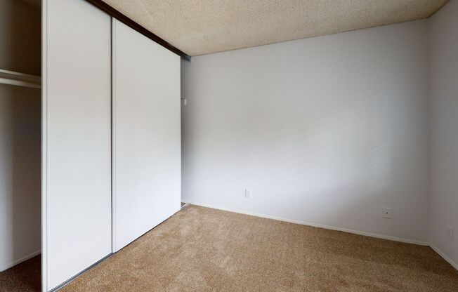 2 beds, 1 bath, 850 sqft, $1,550, Unit 54