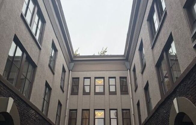 Studio, 1 bath, 182 sqft, $1,000, Unit 317