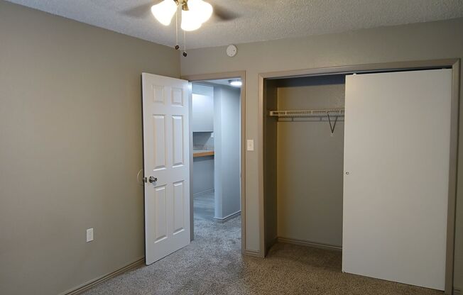 1 bed, 1 bath, 640 sqft, $1,075, Unit 106