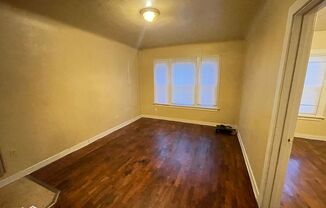 1 bed, 1 bath, $650, Unit 01