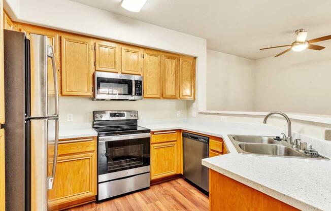 1 bed, 1 bath, 866 sqft, $2,455
