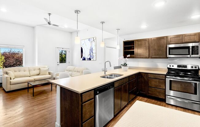 2 beds, 2 baths, 1,032 sqft, $1,925, Unit 3234-107