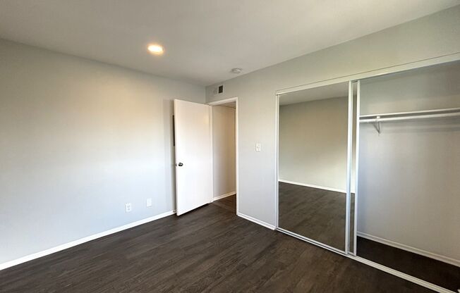 2 beds, 2 baths, 900 sqft, $1,948, Unit 320