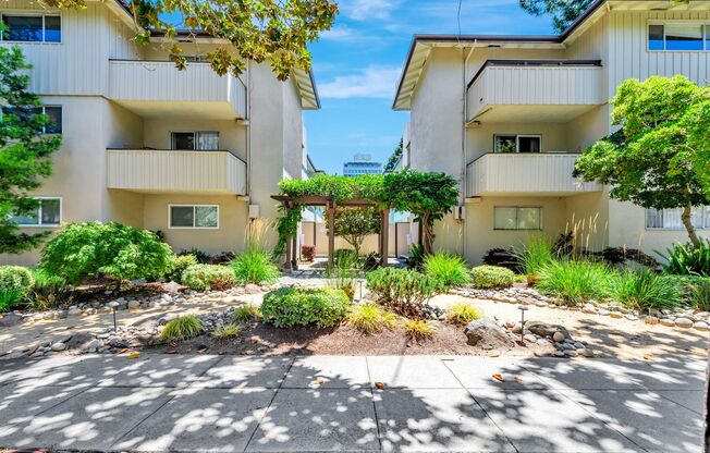 Charming 2-Bedroom Condo in Downtown Palo Alto