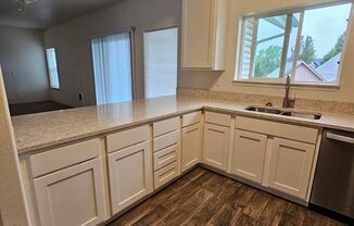 2 beds, 2 baths, 1,173 sqft, $1,850, Unit 844-43