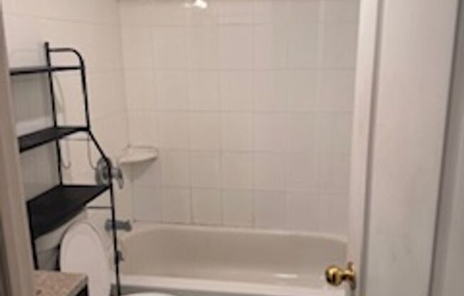 141-37 PERSHING CRESCENT