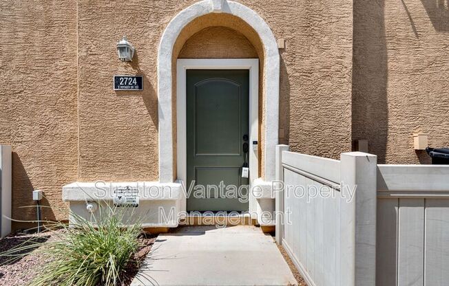 2724 S VOYAGER DR