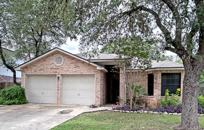 Charming 3-Bedroom Home in Great Northwest with Fireplace & Shaded Backyard