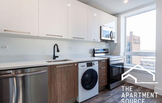 1 bed, 1 bath, $1,965, Unit 702