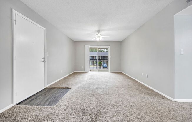2 beds, 2 baths, 946 sqft, $1,190, Unit 807G