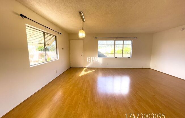 909 N KENILWORTH AVE