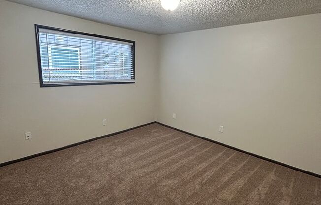 Timberline Apartments