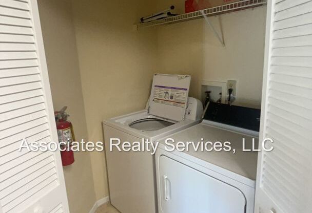 1 bed, 1 bath, $925, Unit Unit 1014