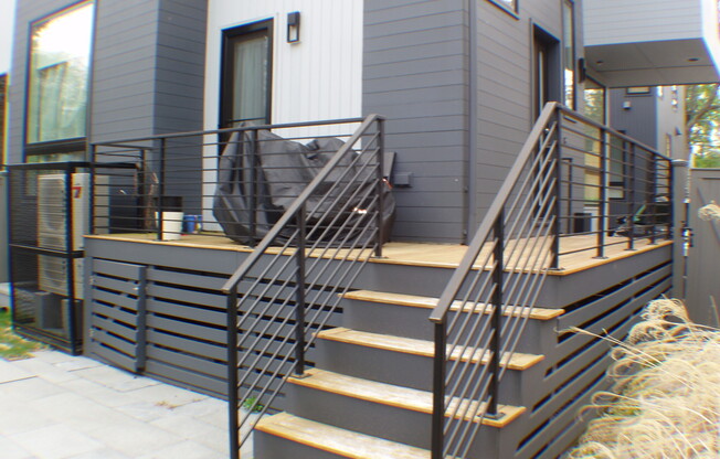 50 JAY ST