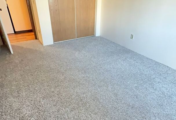 2 beds, 1 bath, 910 sqft, $969.99, Unit 1780-Q303