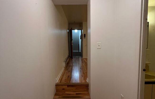 1 bed, 1 bath, $1,125