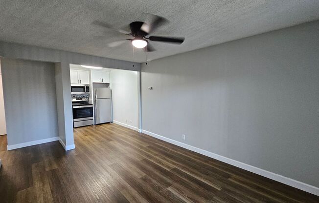 1 bed, 1 bath, 650 sqft, $1,934, Unit APT. 11