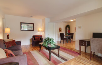 2 beds, 1.5 baths, 925 sqft, $2,230, Unit 1205