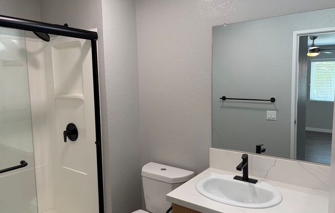 2 beds, 2 baths, 986 sqft, $2,750, Unit 698