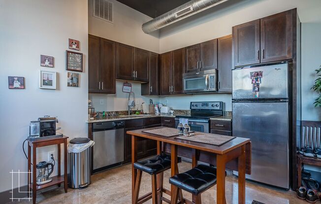 1 bed, 1 bath, $1,495, Unit 727 N. 4th St. Apt. 202