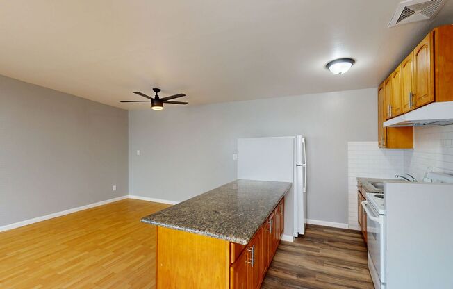 2531 &amp; 2539 E 16th Street