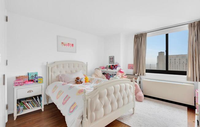 3 beds, 2.5 baths, 1,883 sqft, $17,000, Unit 35D