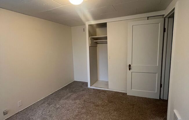 2 beds, 1 bath, $1,495