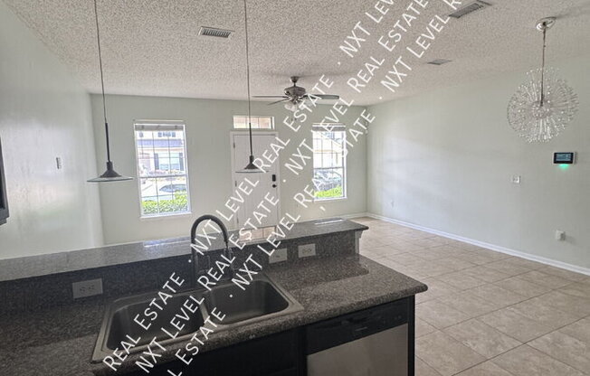 454 SHERWOOD OAKS DR