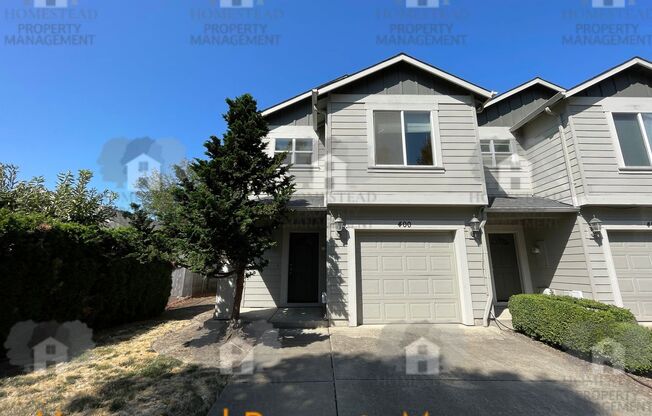 Perfect commuter location!