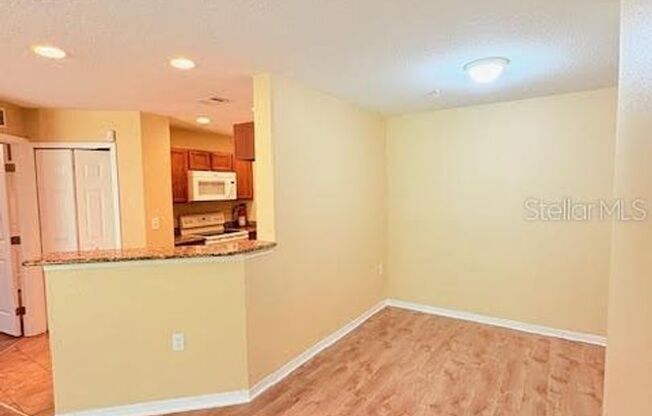 2 beds, 2 baths, $1,350, Unit UNIT 9F