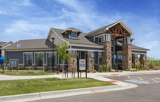 LUXURY LIVING IN COLORADO